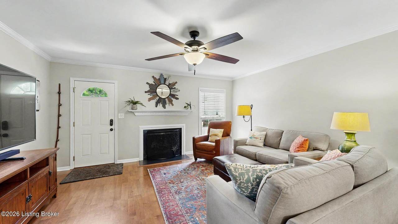 https://bt-photos.global.ssl.fastly.net/louisville/1280_boomver_1_1721104-2.jpg