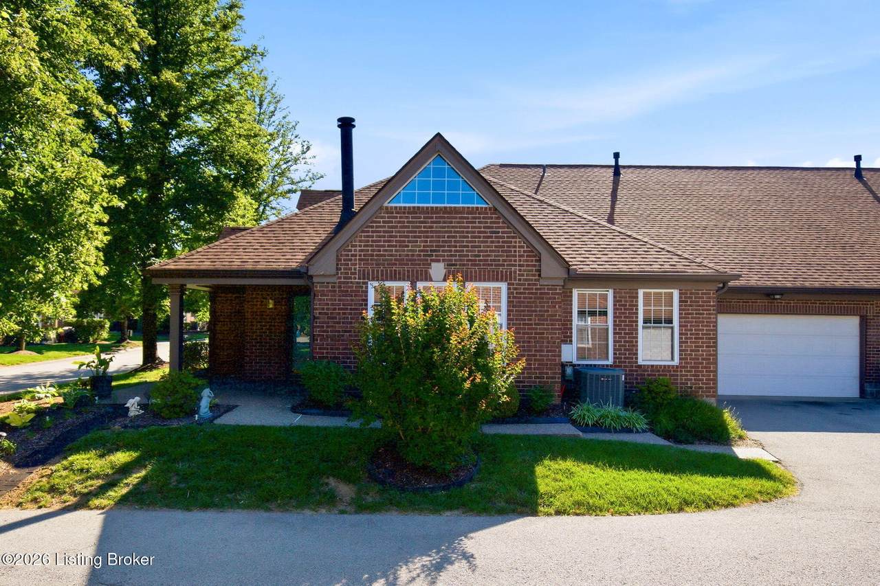 1504 Eastbridge Ct - Photo 1