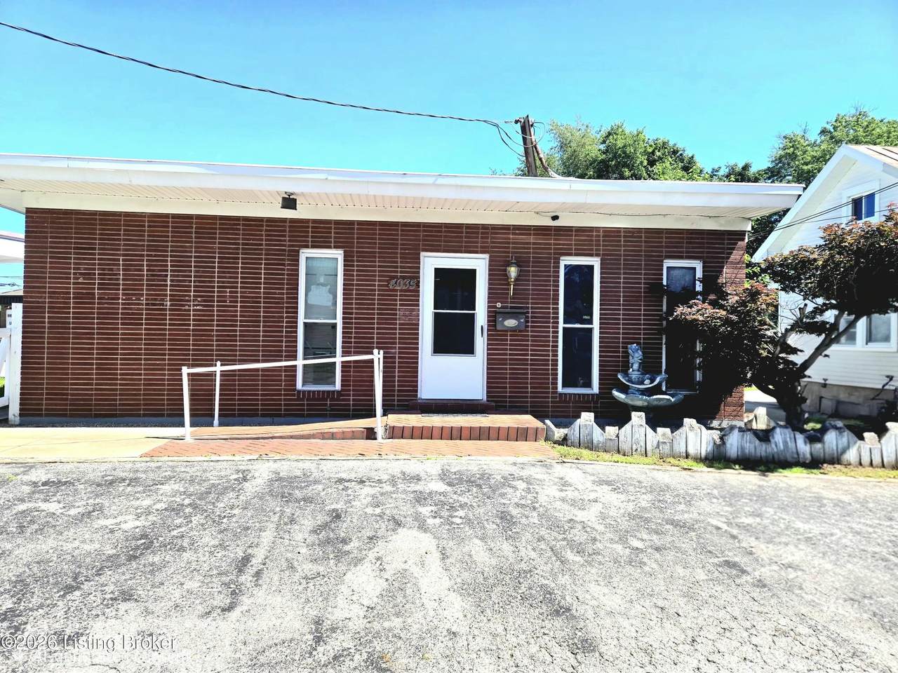 4035 Blanton Ln - Photo 1