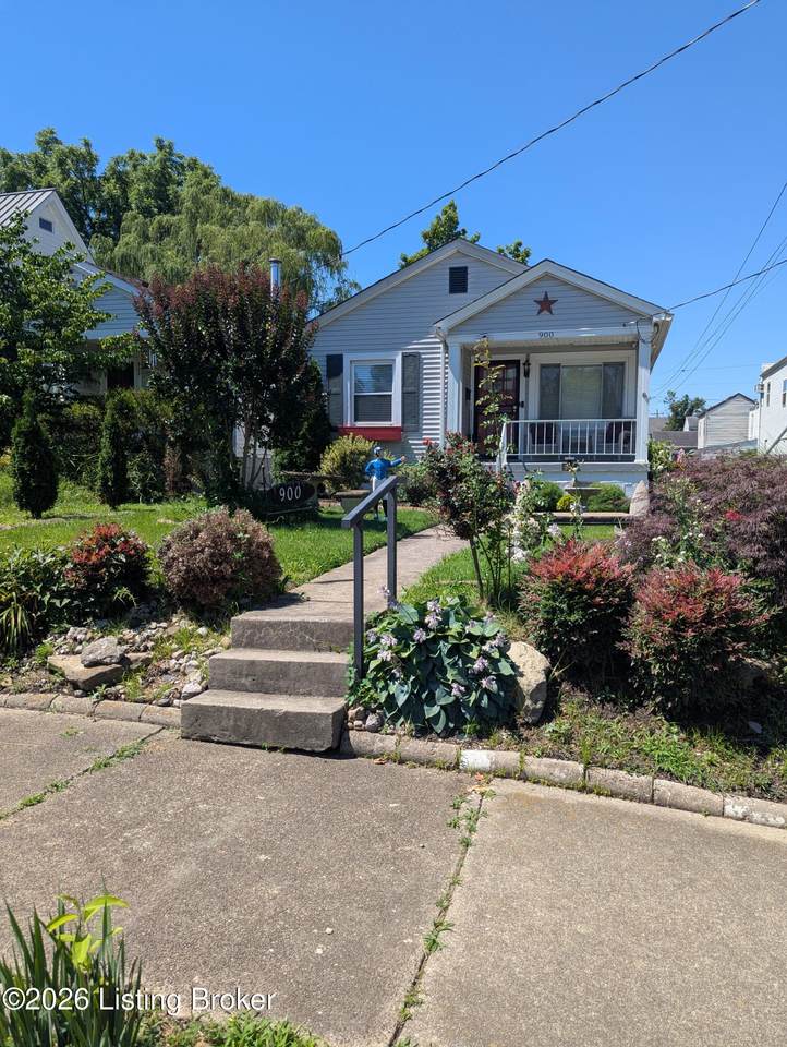 900 Lydia St - Photo 1