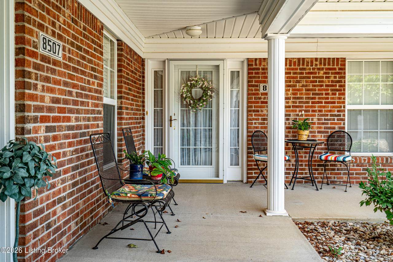 8509 Applegate Village Dr - Photo 1