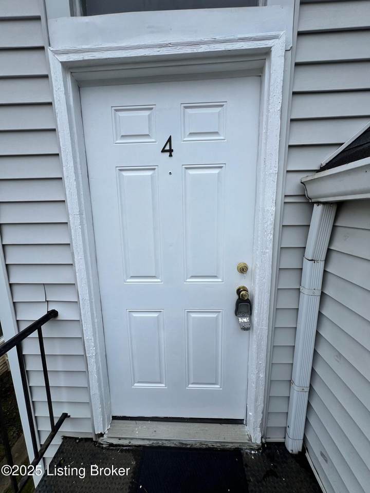 https://bt-photos.global.ssl.fastly.net/louisville/1280_boomver_1_1721611-2.jpg