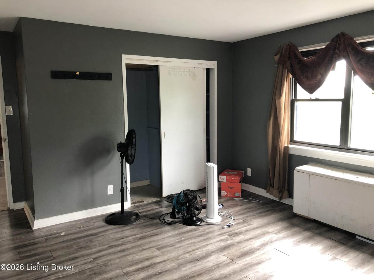 https://bt-photos.global.ssl.fastly.net/louisville/1280_boomver_1_1721805-2.jpg