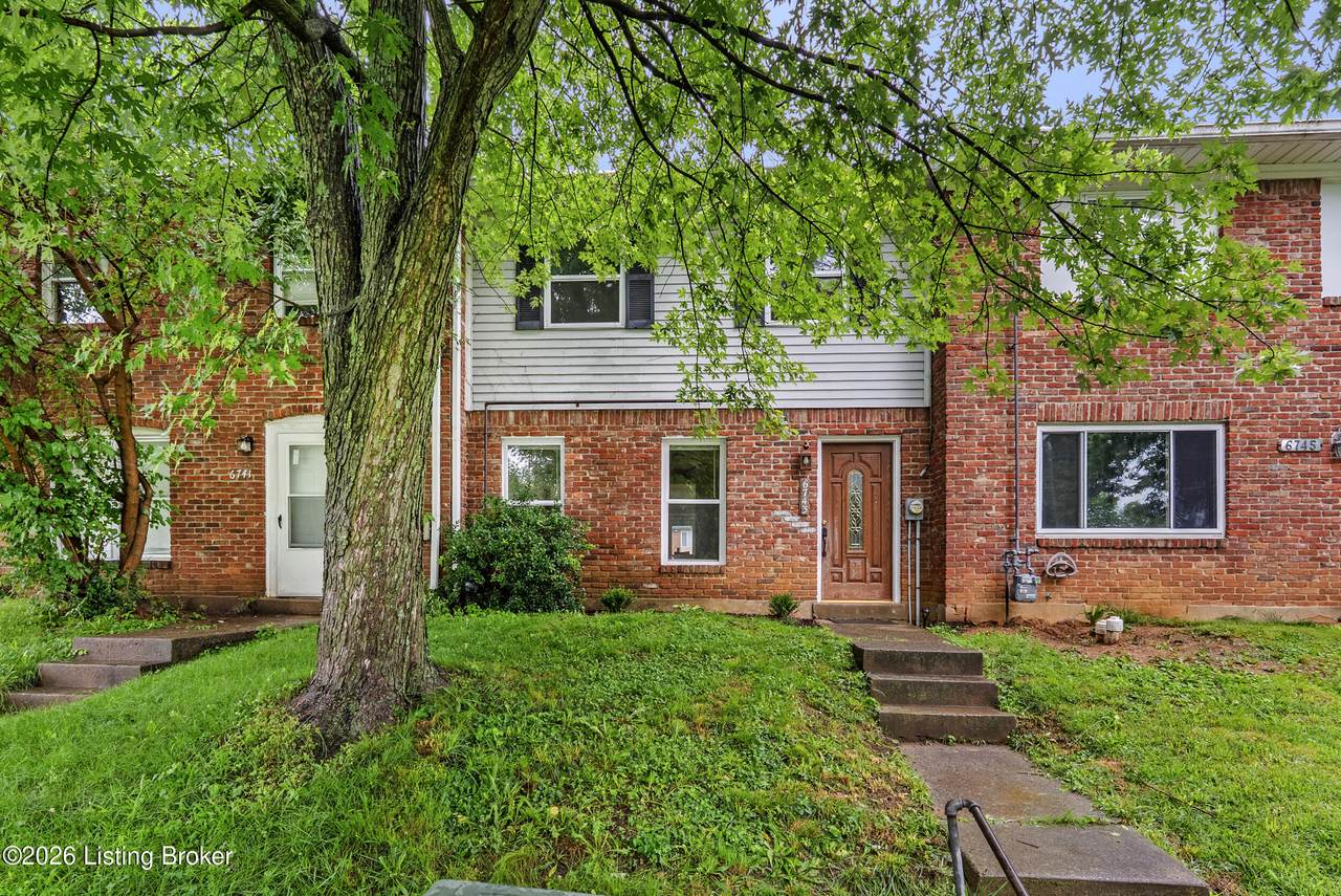 6743 Vandre Ave - Photo 1