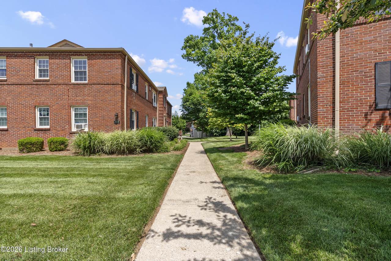 2639 Landor Ave - Photo 1