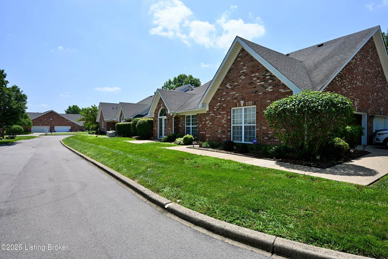 https://bt-photos.global.ssl.fastly.net/louisville/1280_boomver_1_1722273-2.jpg
