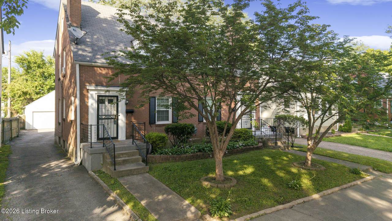 405 Macon Ave - Photo 1