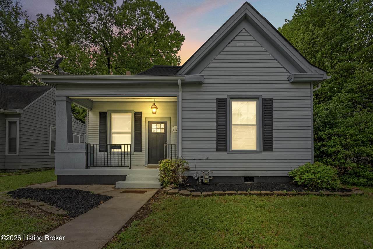 2121 Elm St - Photo 1