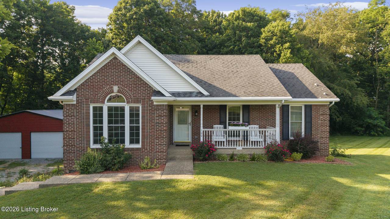 100 Loretta Dr - Photo 1