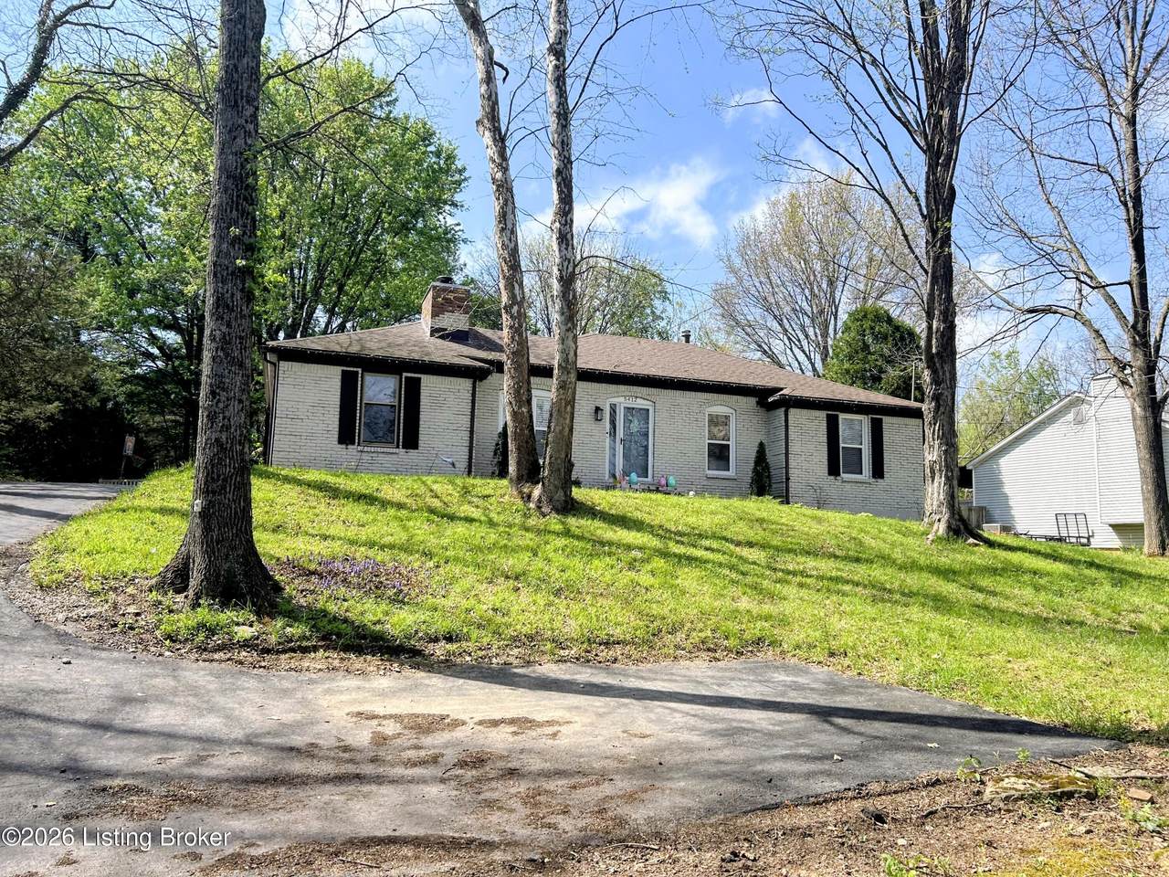 5412 Pearce Way - Photo 1