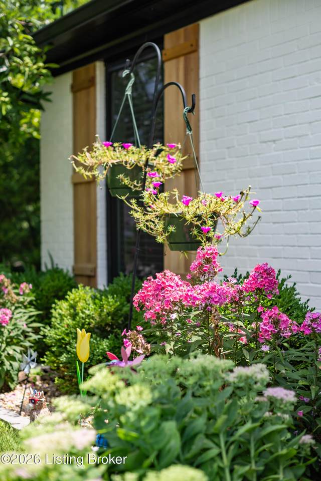 https://bt-photos.global.ssl.fastly.net/louisville/1280_boomver_1_1722601-2.jpg