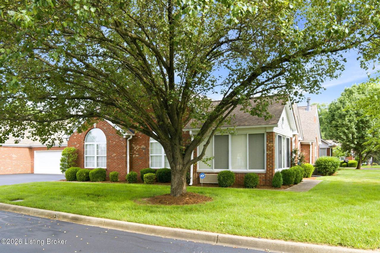 https://bt-photos.global.ssl.fastly.net/louisville/1280_boomver_1_1722753-2.jpg