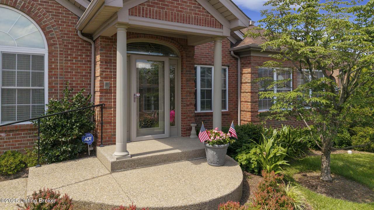 https://bt-photos.global.ssl.fastly.net/louisville/1280_boomver_1_1723512-2.jpg