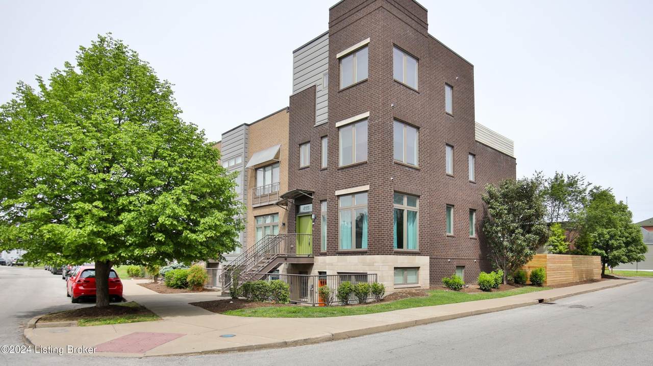 415 Hancock Green Pl - Photo 1