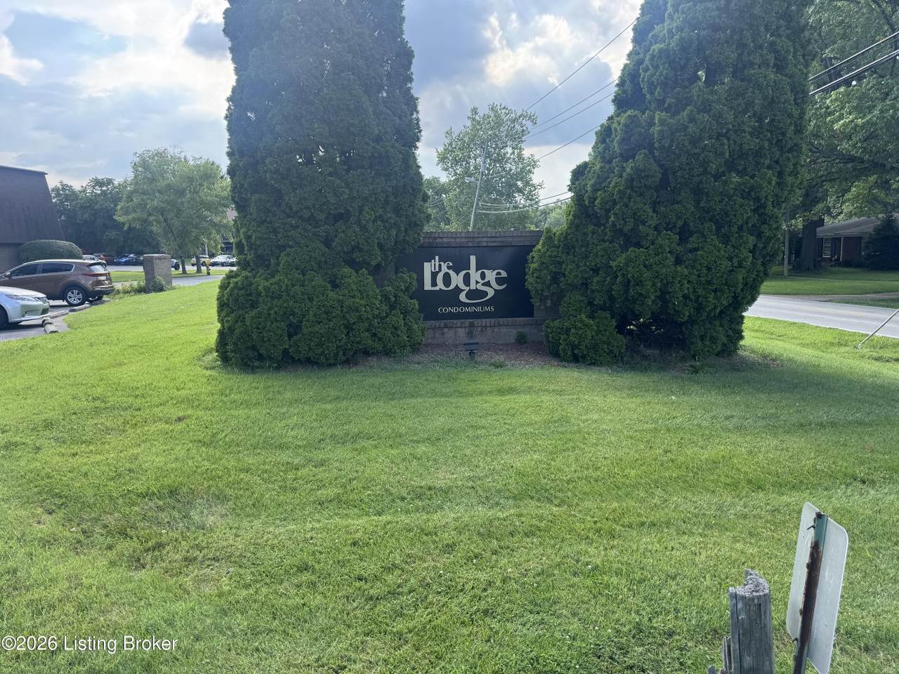 3504 Lodge Ln - Photo 1