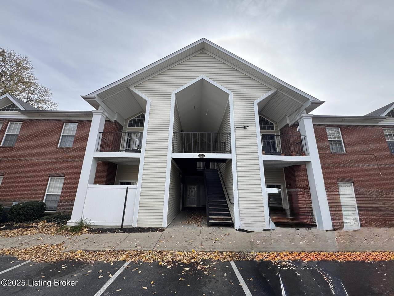 1130 Westlynne Pl - Photo 1