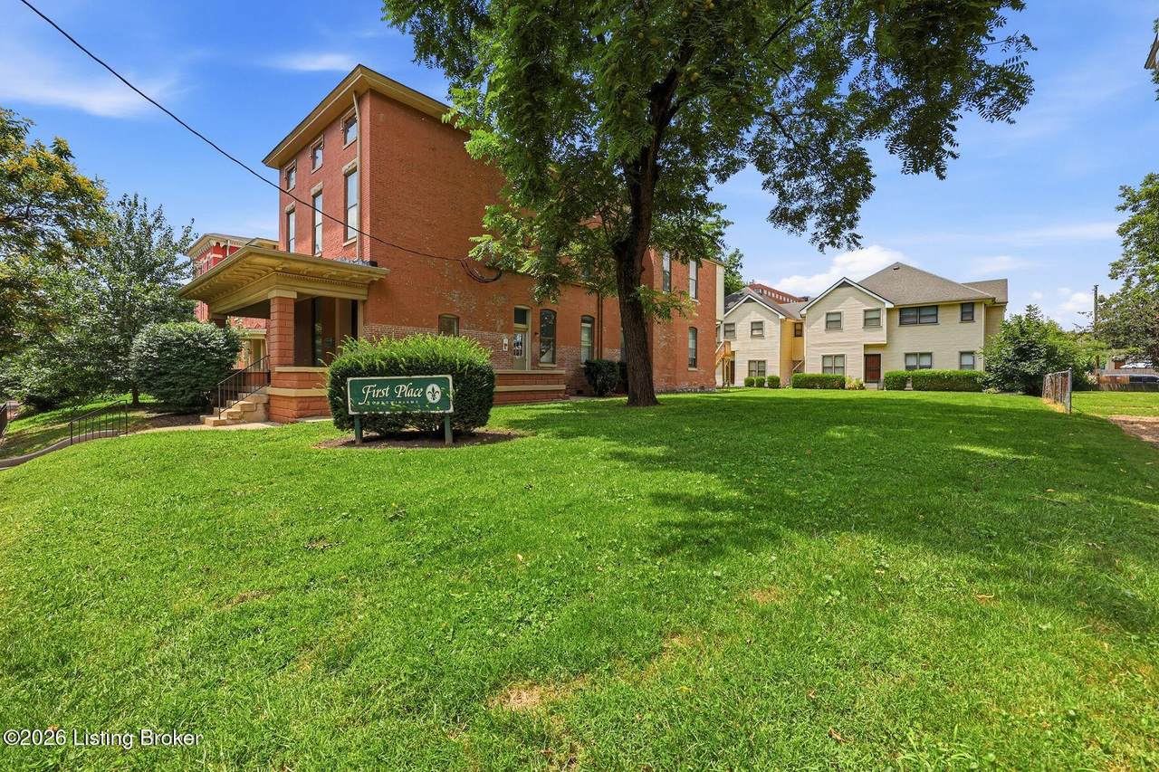 https://bt-photos.global.ssl.fastly.net/louisville/1280_boomver_1_1724516-2.jpg