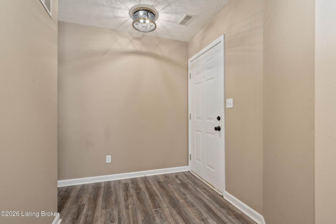 https://bt-photos.global.ssl.fastly.net/louisville/1280_boomver_1_1725694-2.jpg