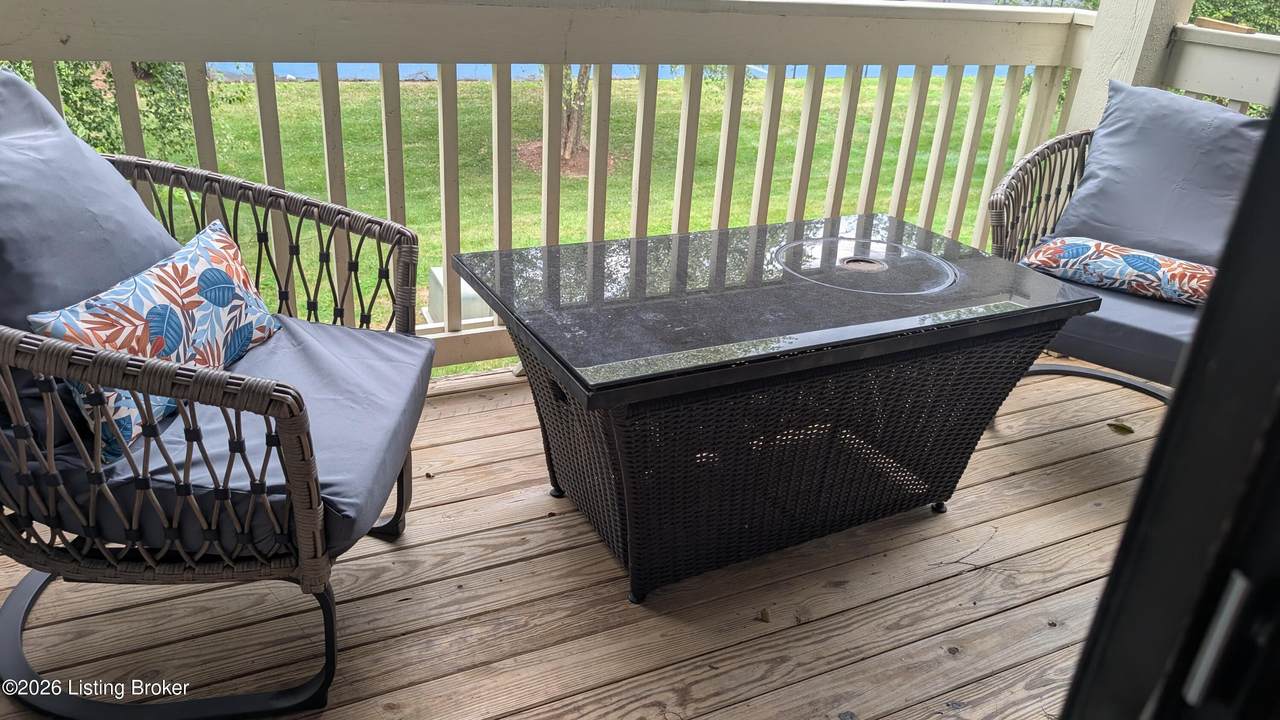 https://bt-photos.global.ssl.fastly.net/louisville/1280_boomver_1_1726001-2.jpg