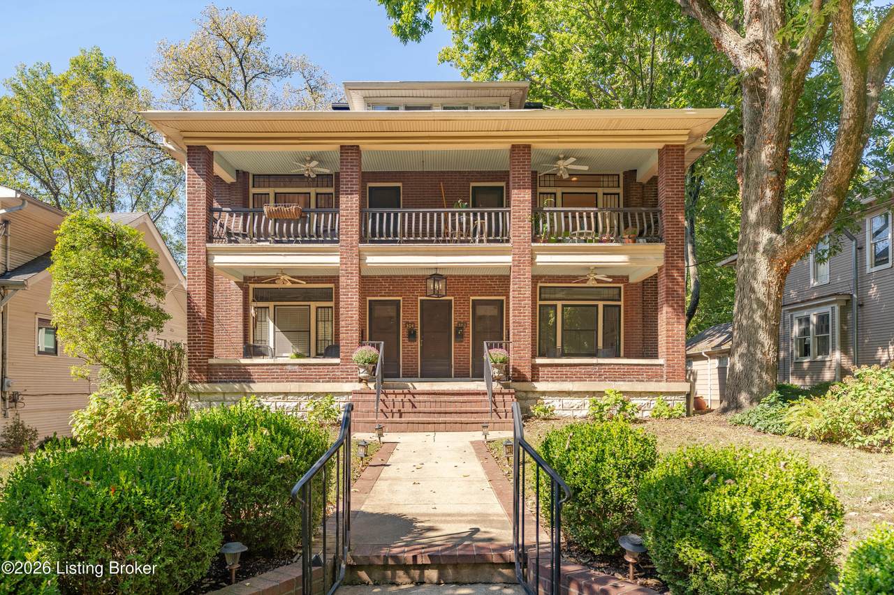 304 Peterson Ave - Photo 1