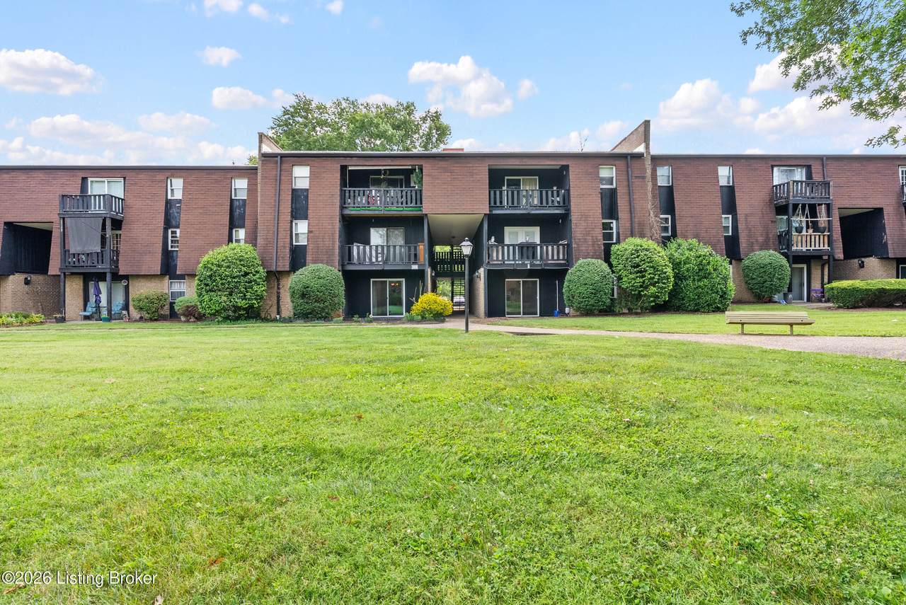 3504 Lodge Ln - Photo 1