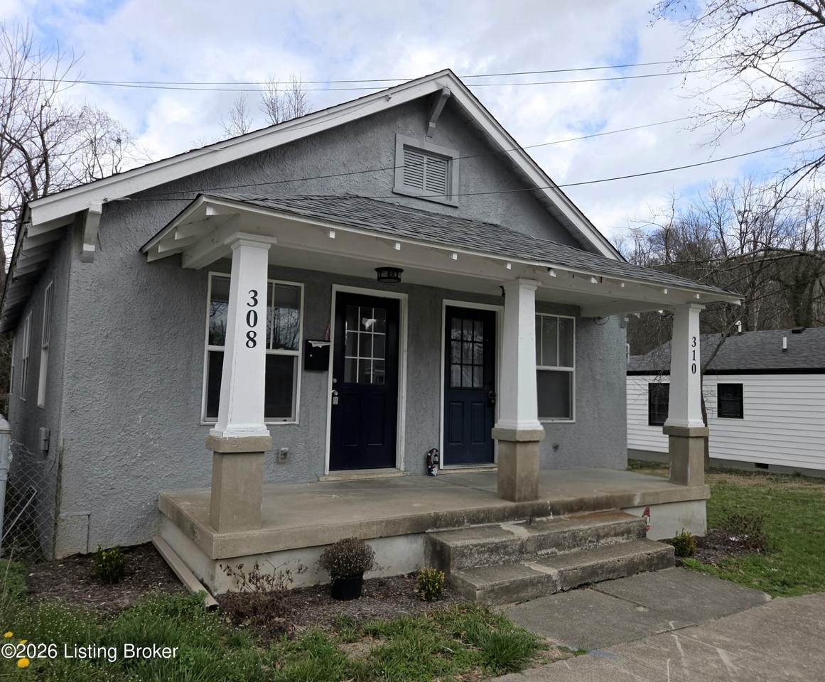 310 2nd St - Photo 1