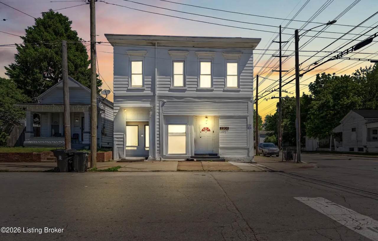 2201 Griffiths Ave - Photo 1