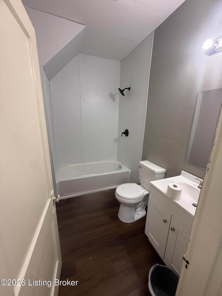 https://bt-photos.global.ssl.fastly.net/louisville/1280_boomver_1_1726613-2.jpg