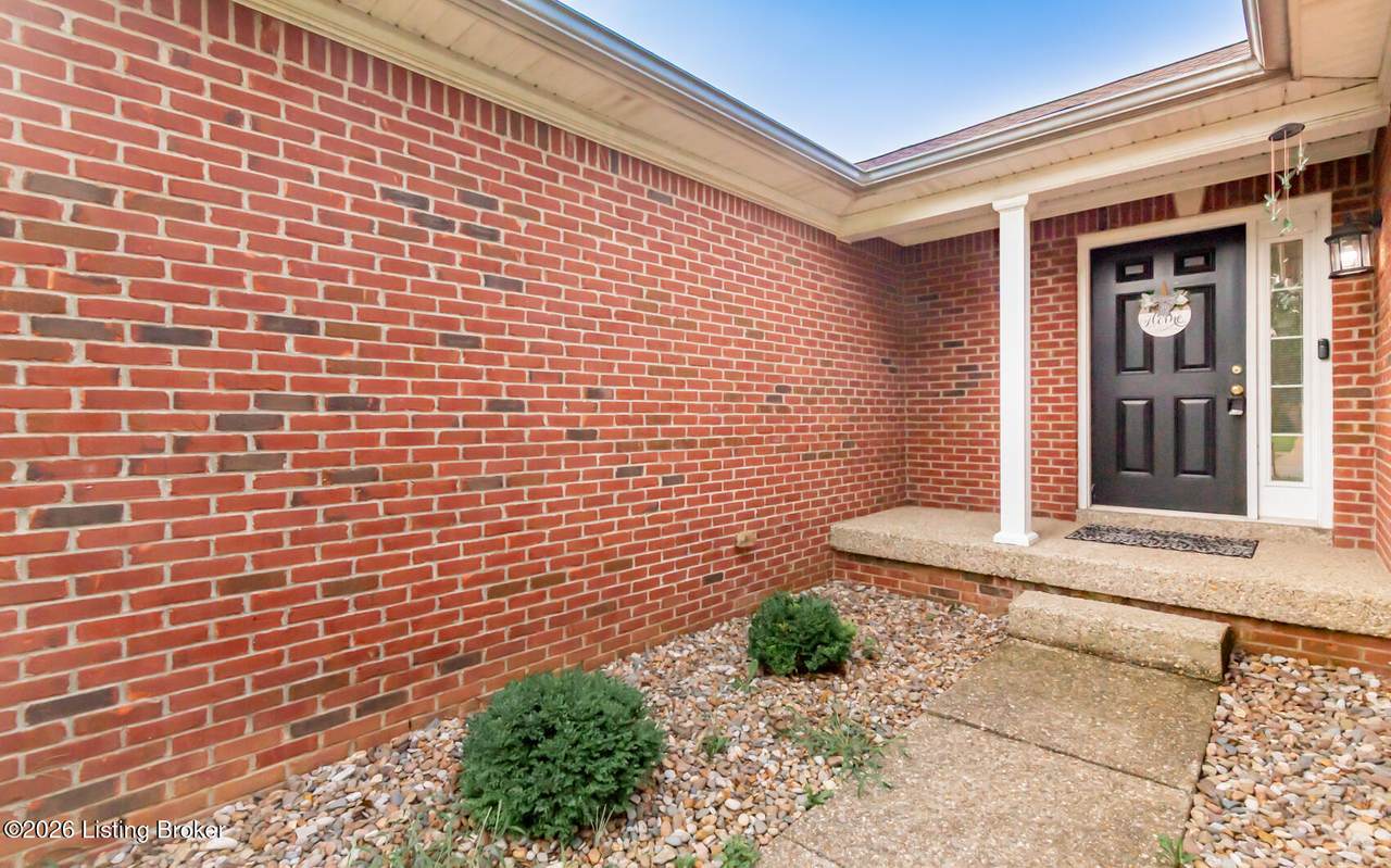 https://bt-photos.global.ssl.fastly.net/louisville/1280_boomver_1_1726941-2.jpg