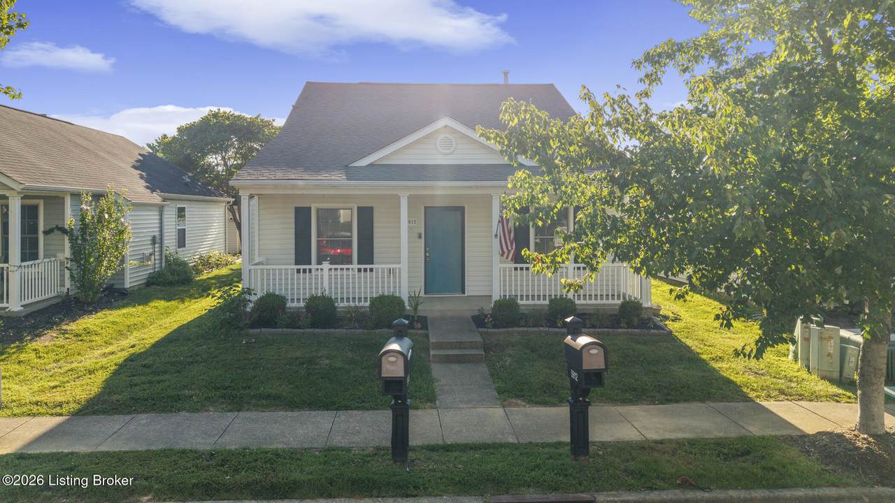 5912 Brandon Dunes Dr - Photo 1