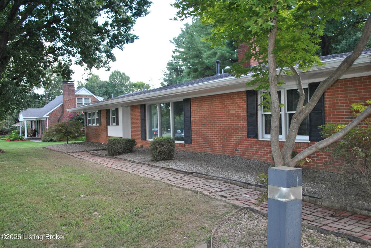 https://bt-photos.global.ssl.fastly.net/louisville/orig_boomver_1_1727374-2.jpg