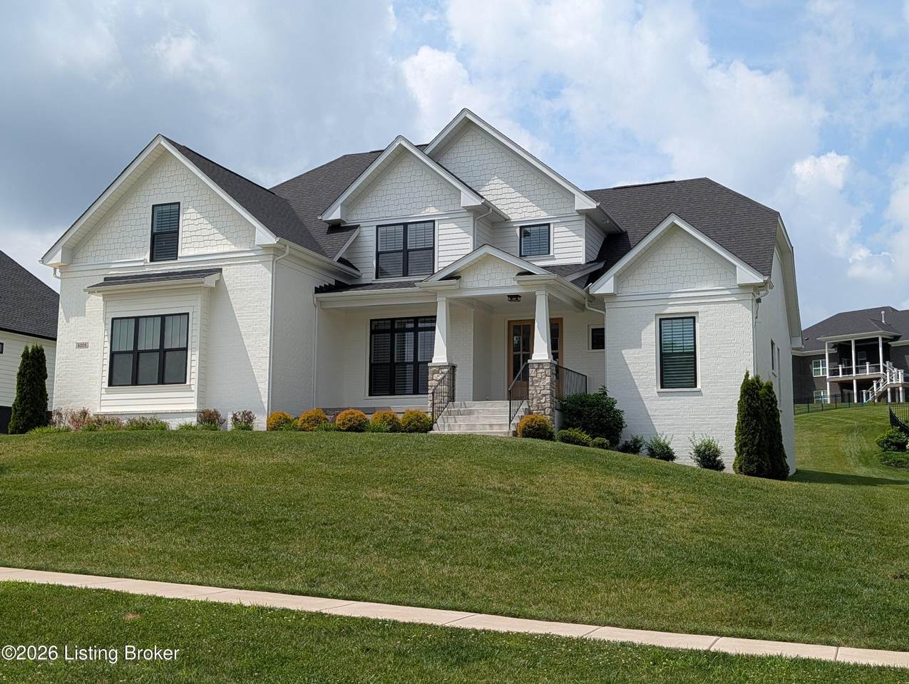 6205 Brentwood Dr - Photo 1