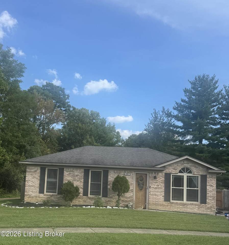 505 Oak Leaf Dr - Photo 1