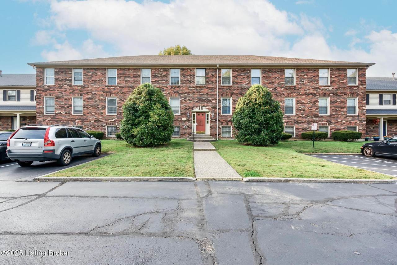 8133 Lake Ave - Photo 1