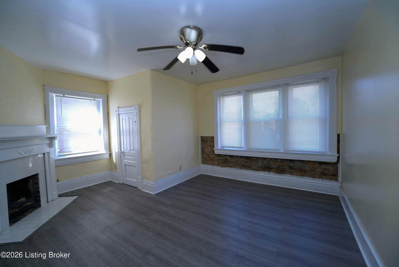 226 Burnett Ave - Photo 1