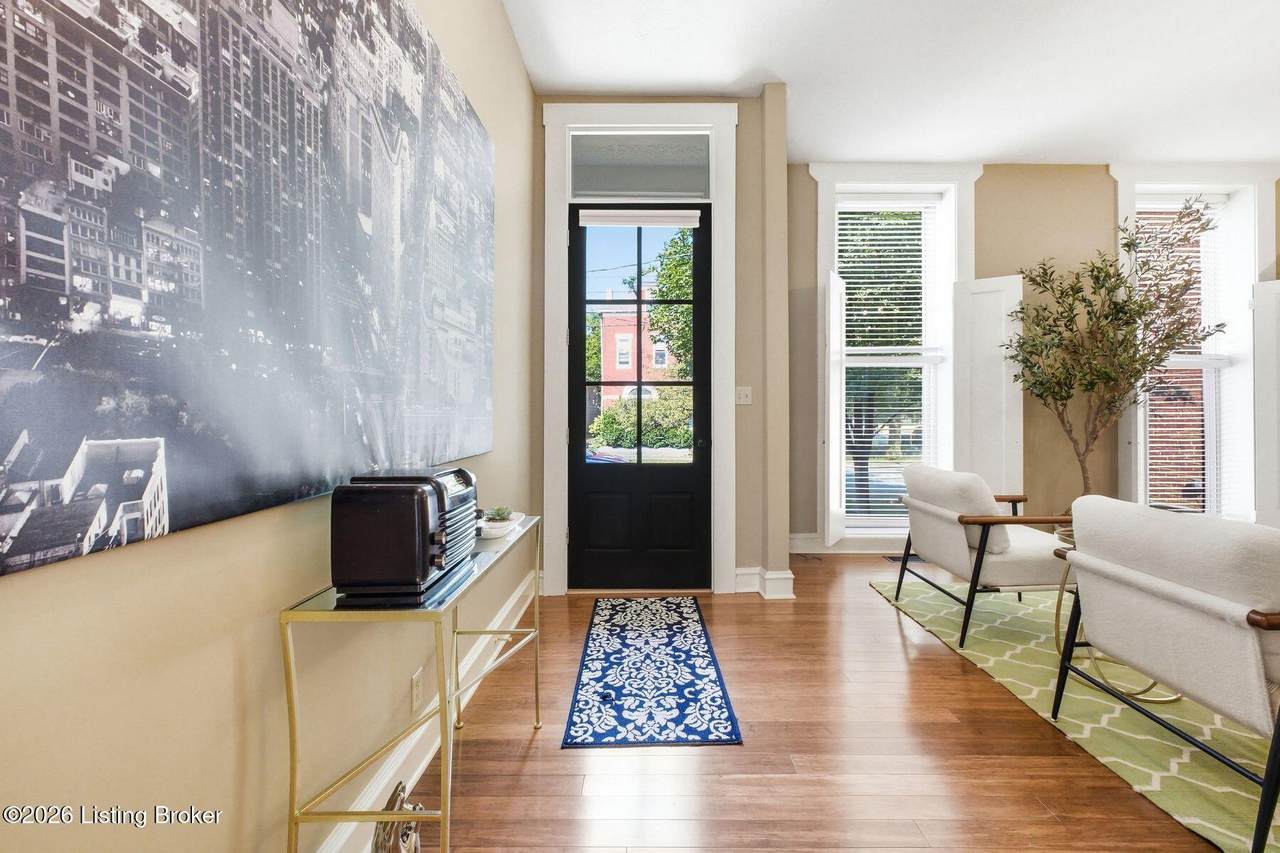 https://bt-photos.global.ssl.fastly.net/louisville/1280_boomver_1_1728518-2.jpg