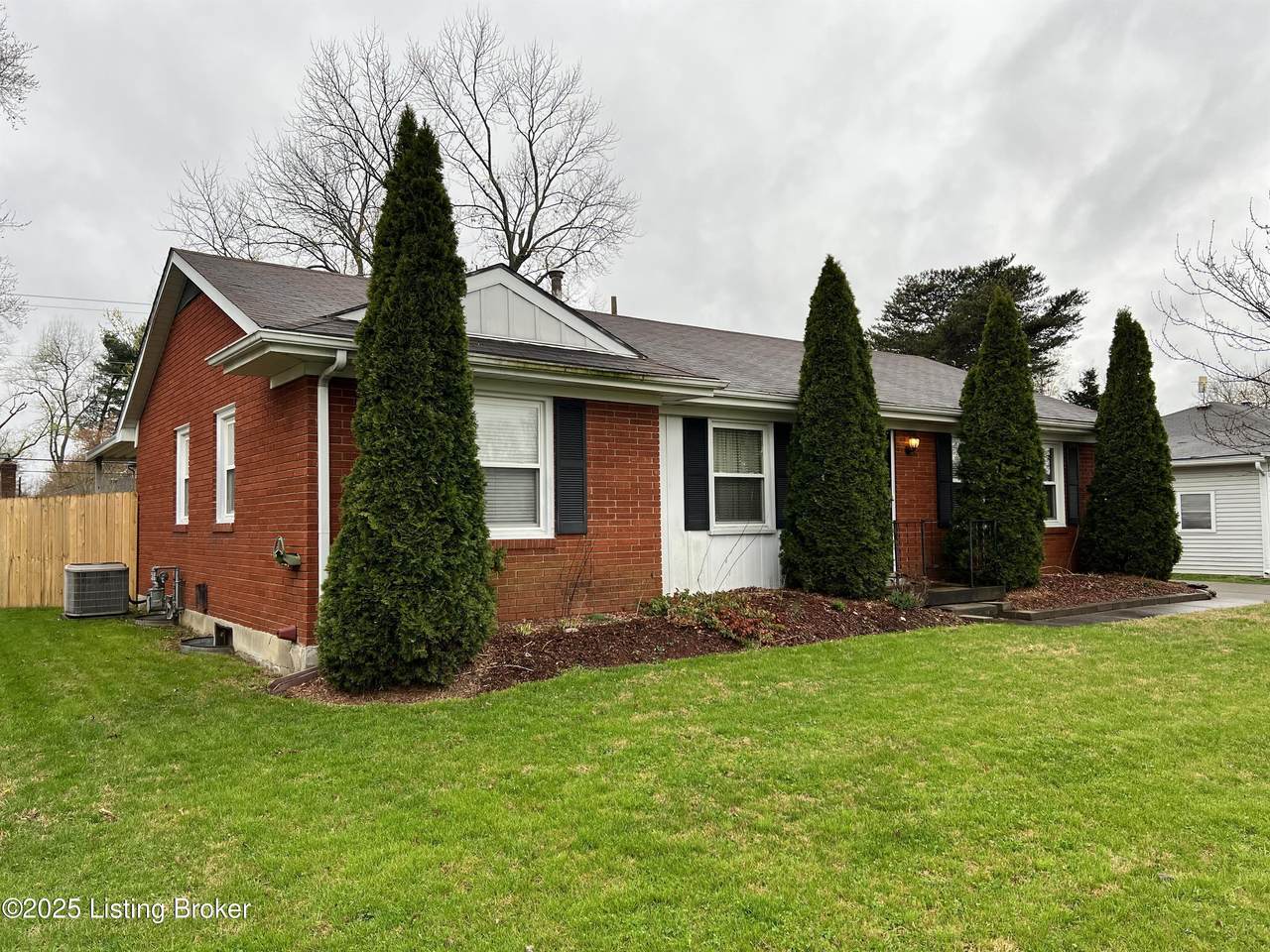 9310 Habersham Dr - Photo 1