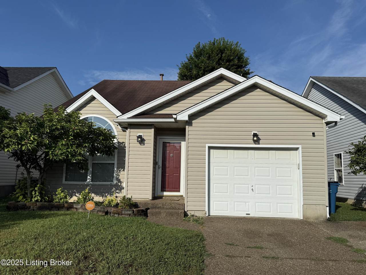 10412 Pinoak View Dr - Photo 1