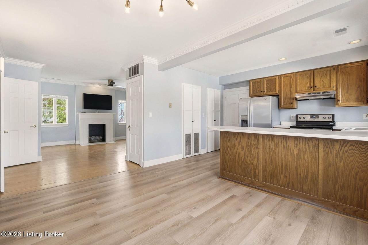 2126 Village Dr - Photo 1