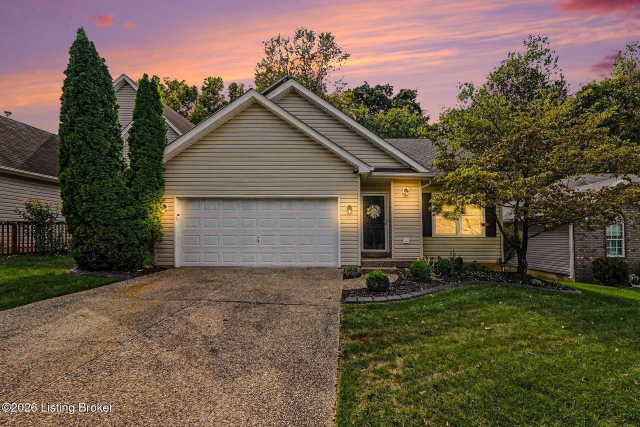 10400 Pinoak View Dr - Photo 1