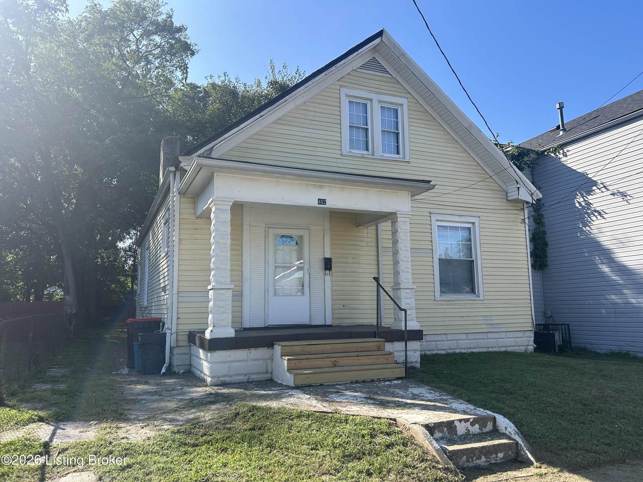 402 Amy Ave - Photo 1