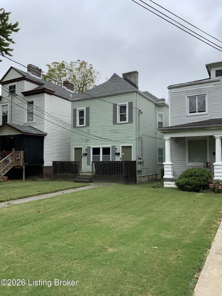 214 Collins Ct - Photo 1