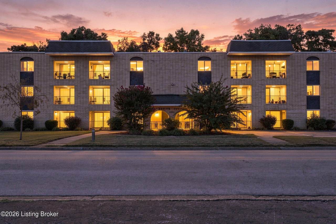 4825 Sherburn Ln - Photo 1