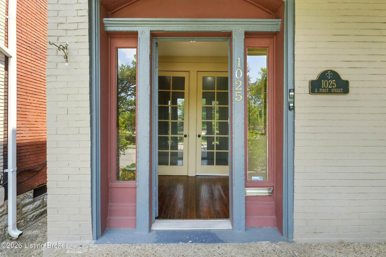 https://bt-photos.global.ssl.fastly.net/louisville/1280_boomver_1_1730106-2.jpg