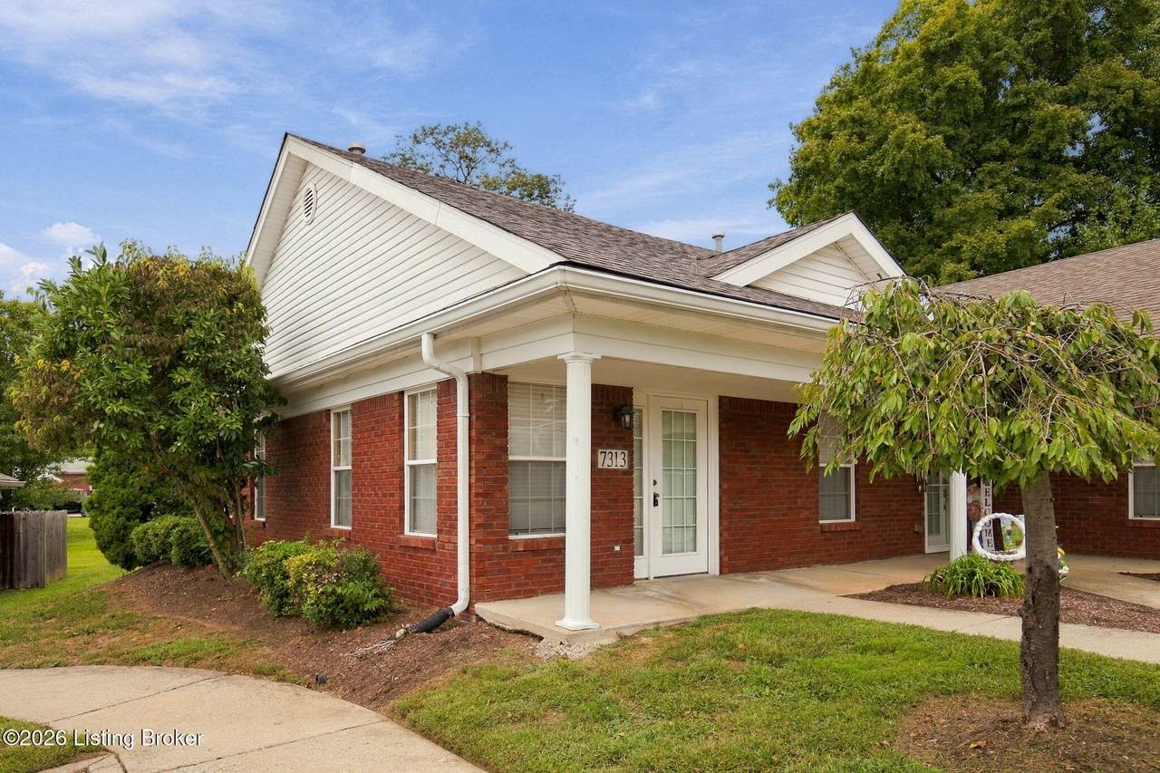 7313 Fox Hollow Way - Photo 1
