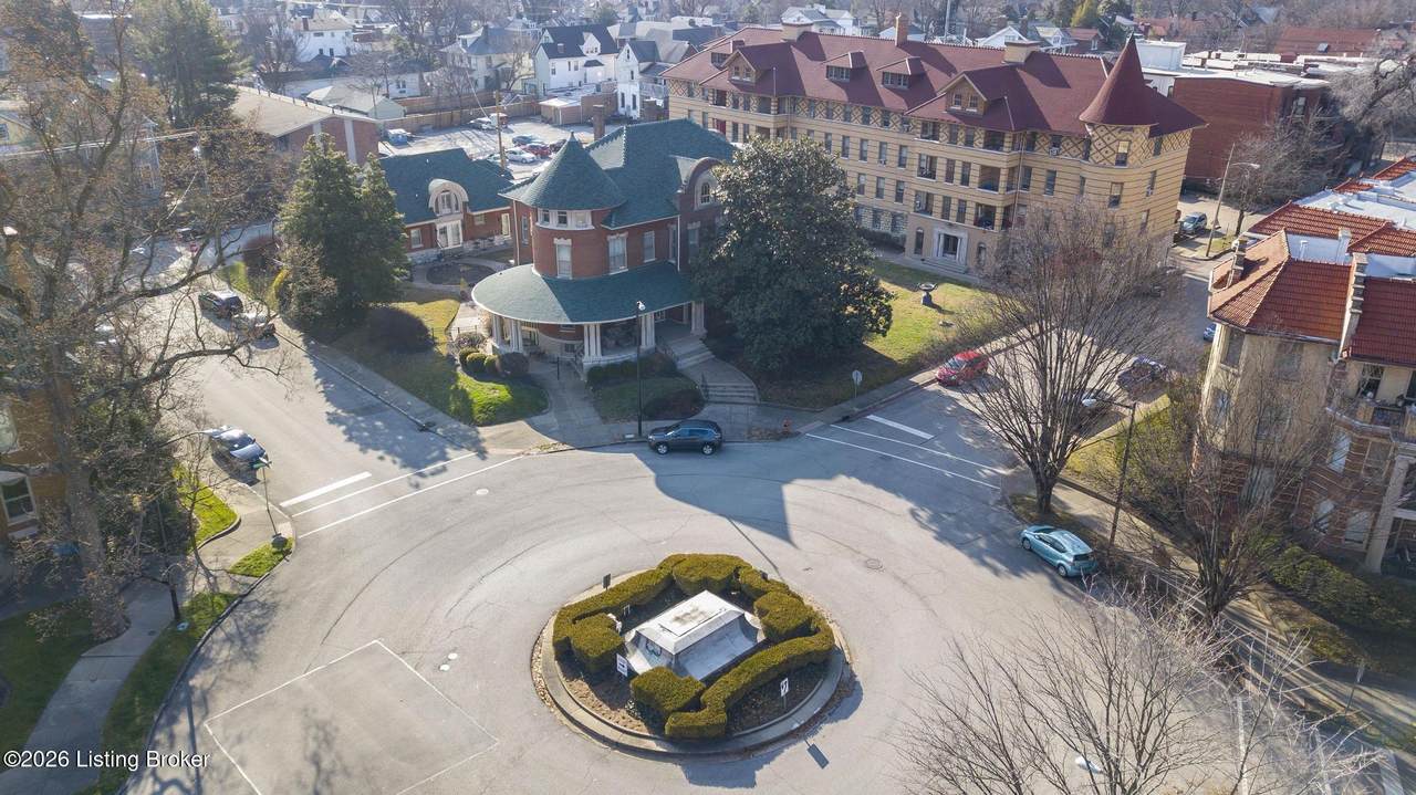 https://bt-photos.global.ssl.fastly.net/louisville/1280_boomver_1_1730679-2.jpg