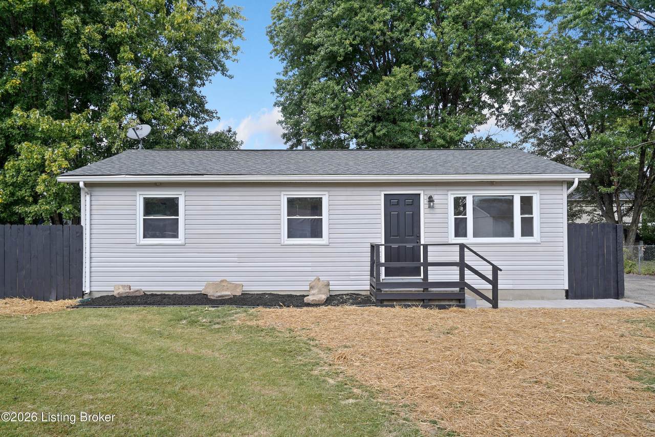 124 Melody Ln - Photo 1