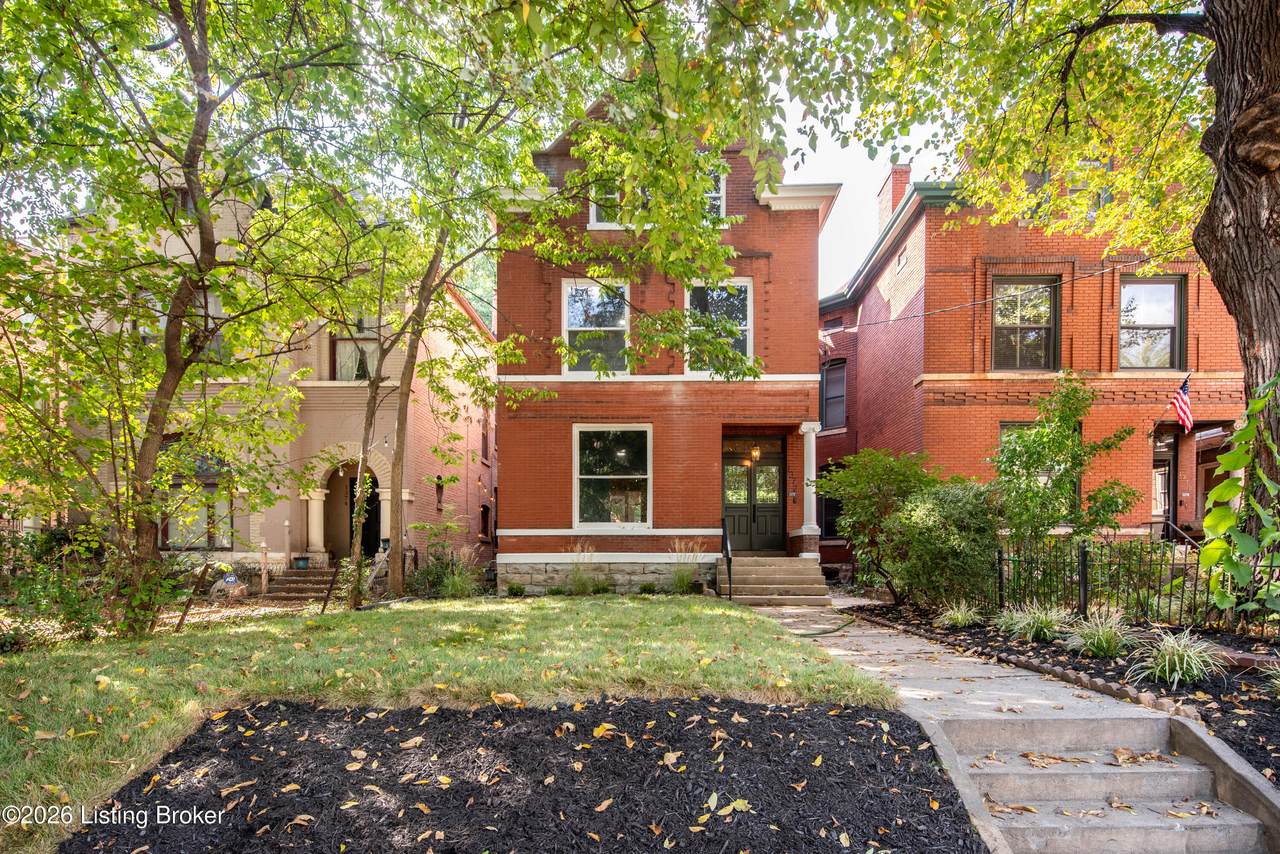 1372 Floyd St - Photo 1