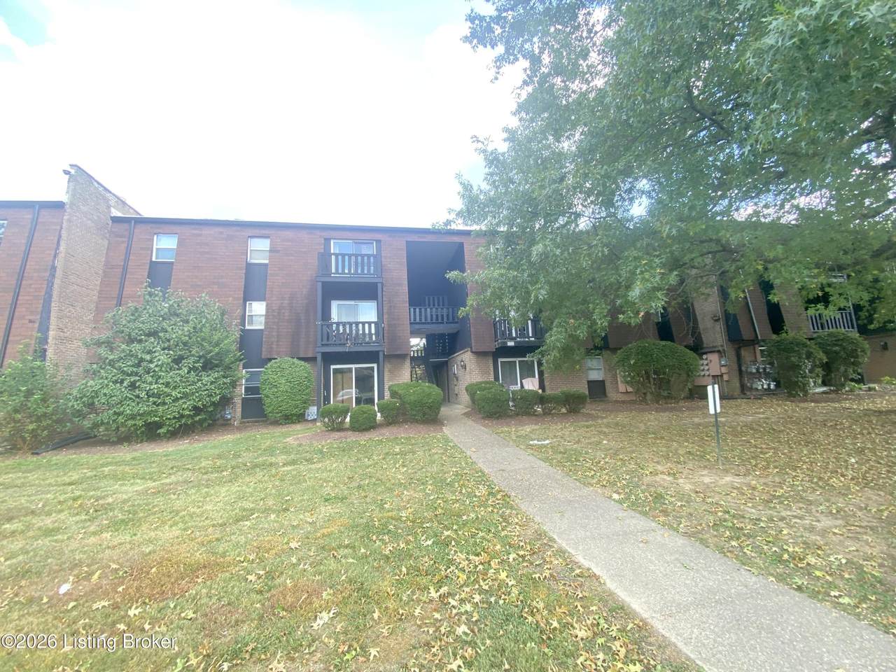 https://bt-photos.global.ssl.fastly.net/louisville/1280_boomver_1_1730830-2.jpg