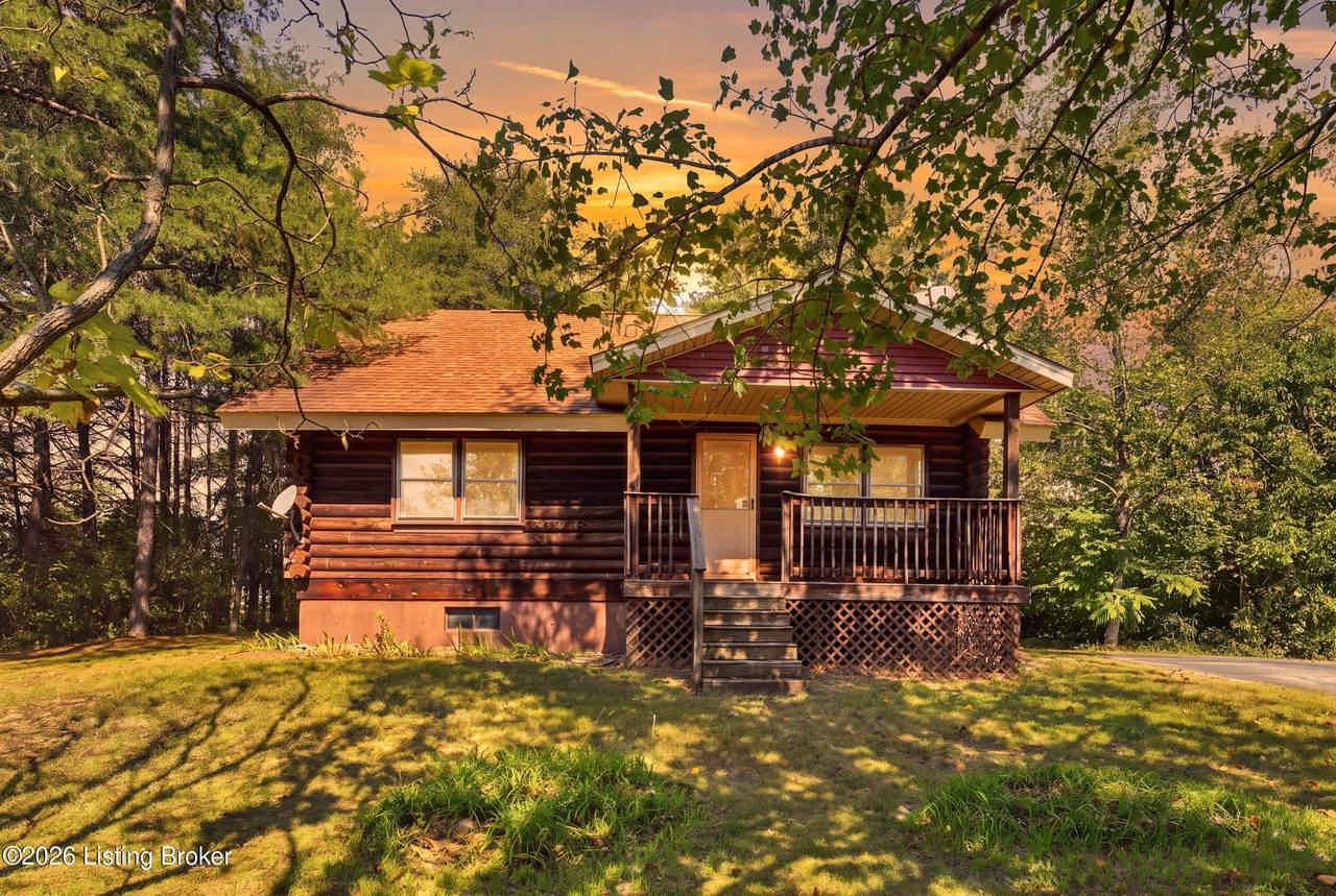 495 Valleyview Dr - Photo 1